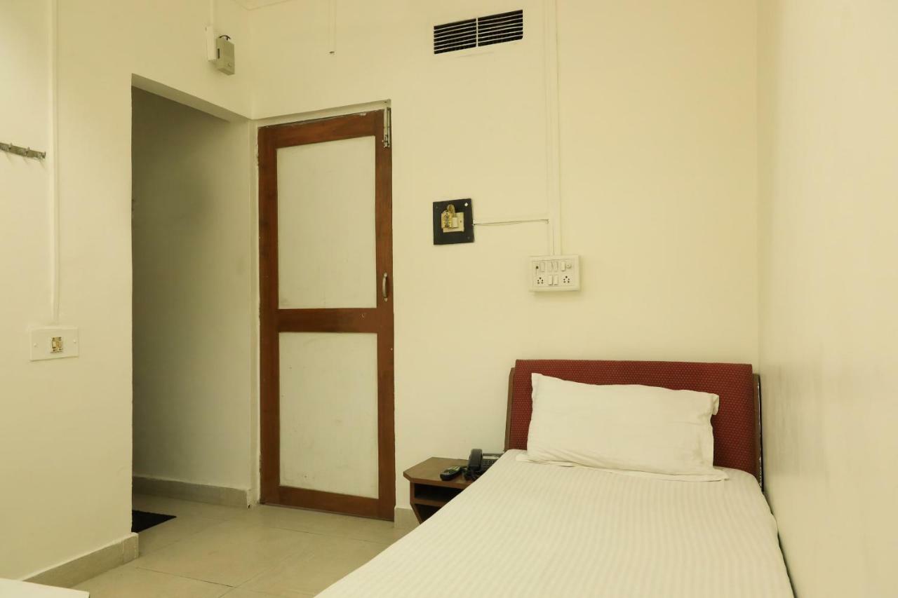 Spot On 39820 Shree Vaibhav Saver Hotel Nagpur Luaran gambar